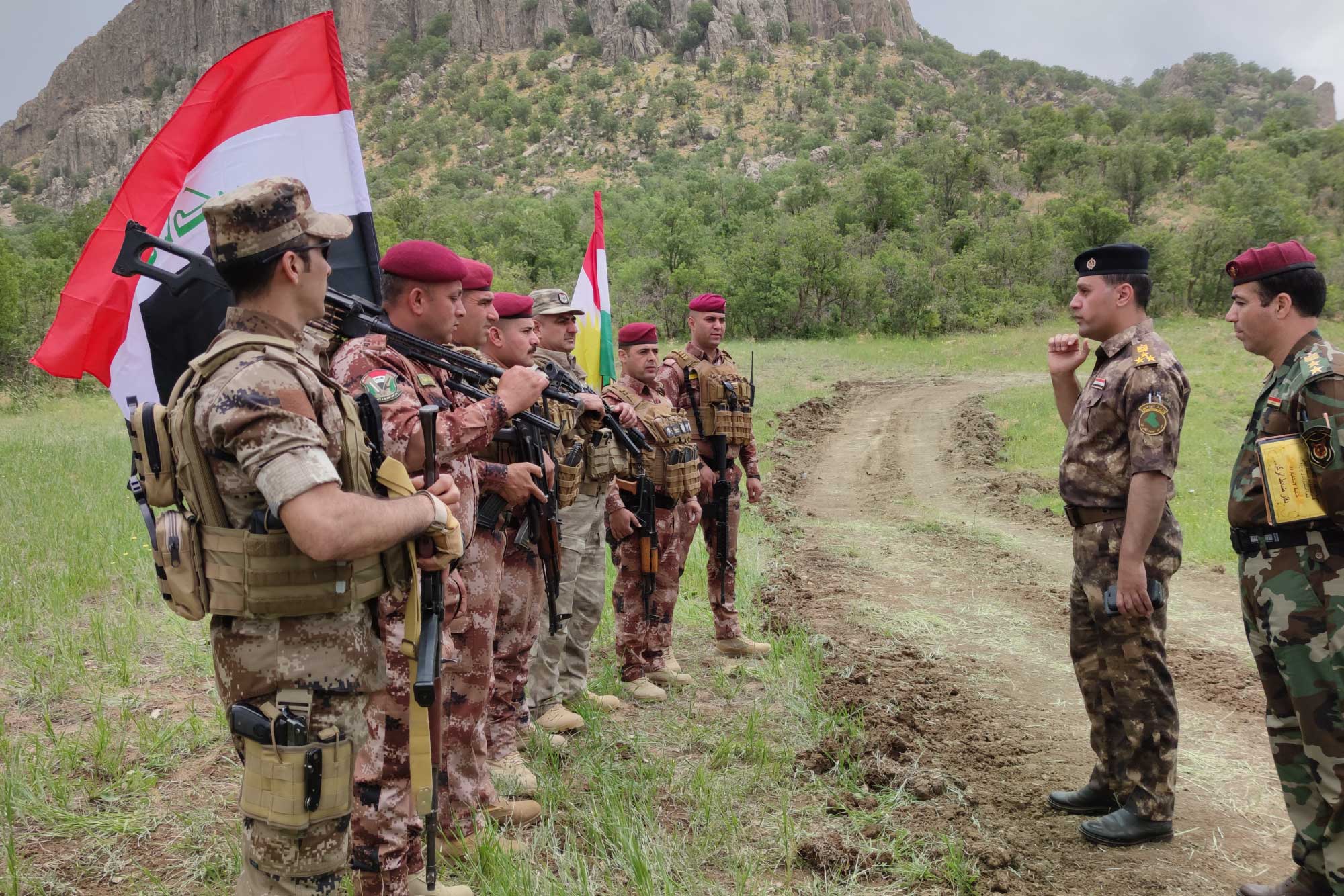 Hêzên parastina sînor ên Iraqê çend xal li ser sînorê bi Îran û Tirkiyê re danîn