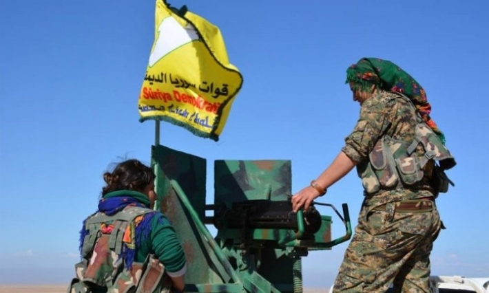 Droneke artêsa Tirkiyê otomobîleke fermandarekî HSDê li nêzîkî Girê Spî kir armanc