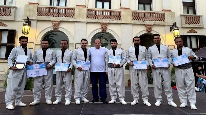 Koma 'Dîlan Urmiyê' li Festîvala 'Sea Sun' a Barcelonayê xelat wergirt