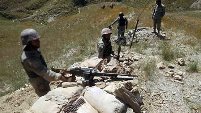 Pasdarên Îranê êrîsî sivîlên ku ji Basûr derbasî Rojhilat dibûn kir: 1 kustî, 2 birîndar