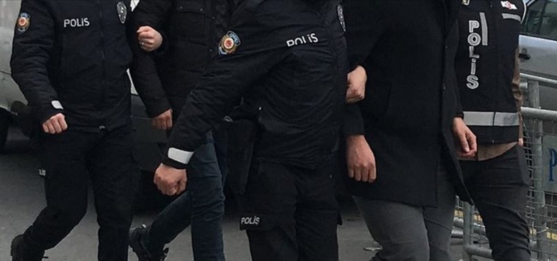 Dadgeha Tirkiyê li 11 bajarên Bakur û Tirkiyeyê biryara desteserkirina 42 kesan da