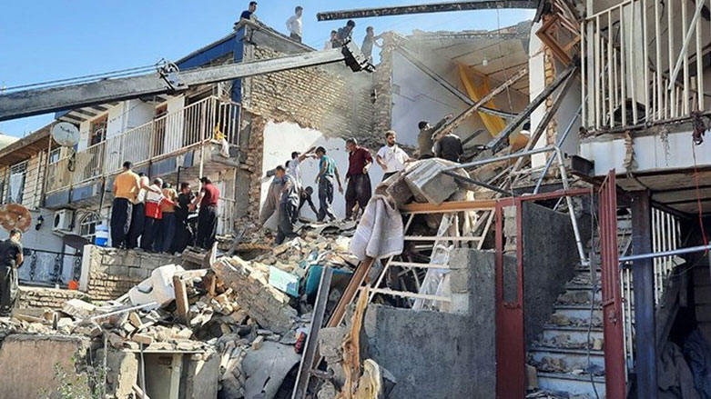 Li Rojhilatê Kurdistanê gaz teqiya: Avahîyek hilwesiya, 2 kesan can da