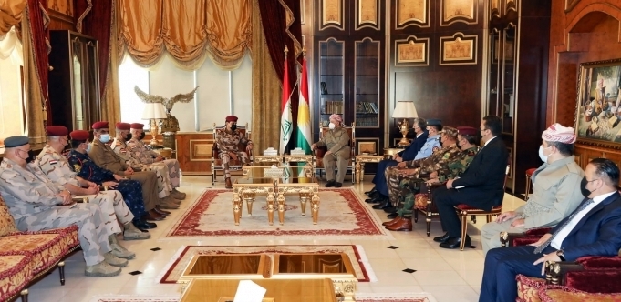 Serok Barzanî bi sanda Iraqî re rewsa navçeyên Kurdistanî û hevkariya Pêsmerge gotûbêj kir