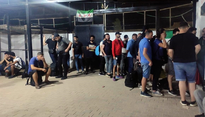 Tirkiyê 100 ciwanên ji Sûriyê sand herêmên jêr kontrola xwe