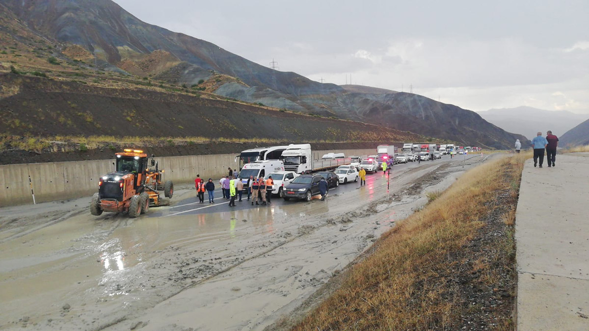 Rêya Sêwas- Ezirganê ji bo çûnûhatê kat girtin