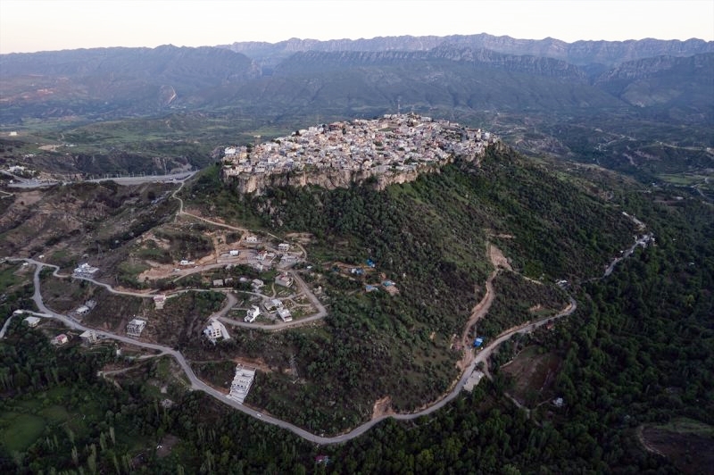 Hikûmeta Kurdistanê 15 milyar dînaran ji bo projeyên xizmetguzariya Amediyê xerc dike