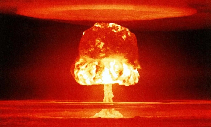 Îran: Em dikarin bombeya Atomê çêkin!