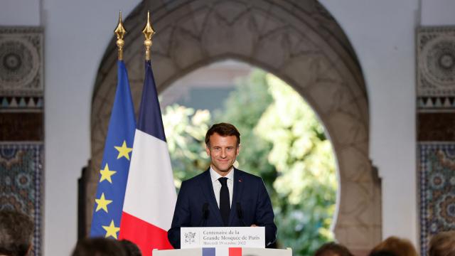 Macron: Îstîqrar û desthilata Iraqê li ser têkiliyên bi rêvebiriya Kurdistanê re ye