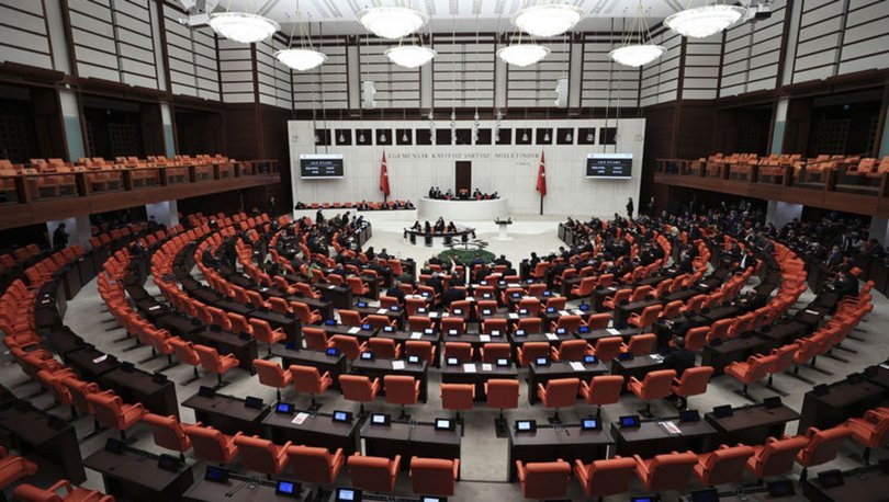 Fezlekeyên 34 parlementeran li meclisa Tirkiyê ye ku yek ji wan ya Kemal Kiliçdaroglu ye