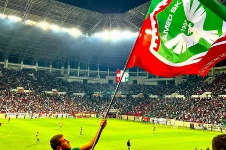 Pêsbirka Amedspor û Bursasporê, li Diyarbekirê dest pê kir