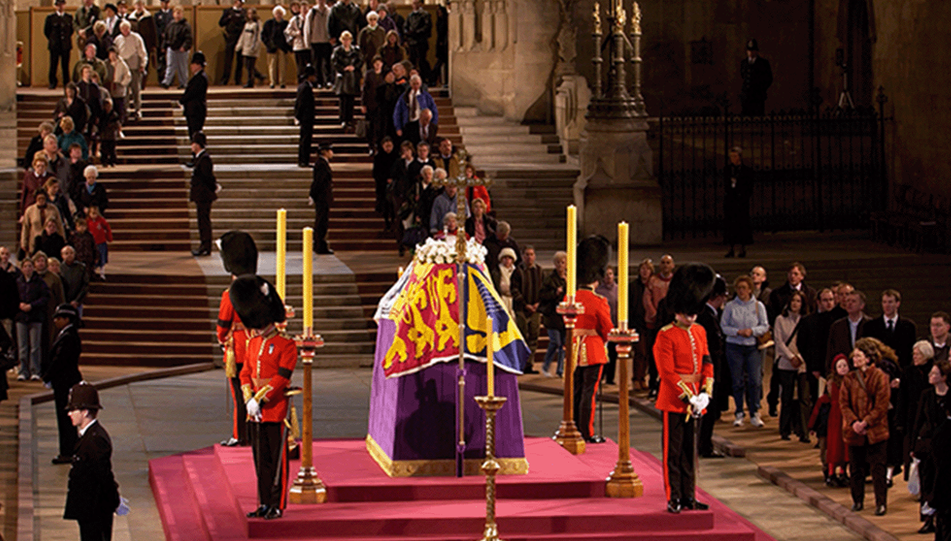 Merasîma vesartina Keybanûya Brîtanyayê, tê rêvebirin