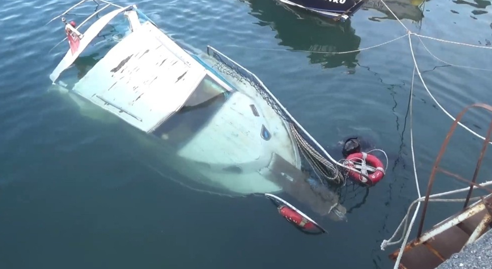 Li Hindîstanê, qeyîka cotkaran noq bû: Gelek kes xeniqîn