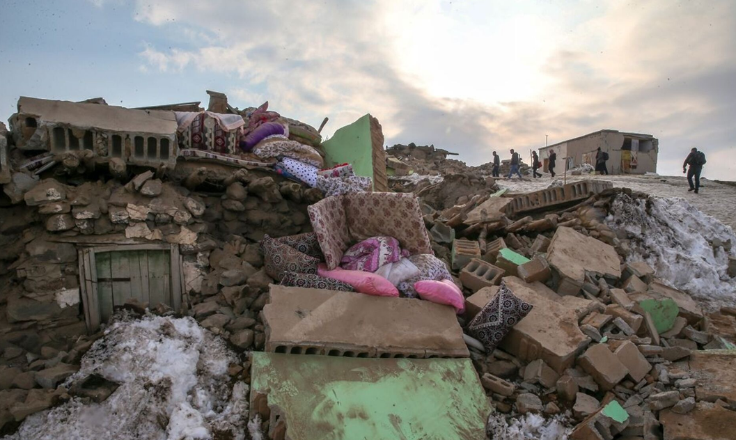 Îran: Di erdheja Xoyê de bi sedan kes birîndar bûn