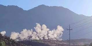 Îranê devera Biradost dîsa topbaran dike: 3 endamên Komela Zehmetkêsan birîndar bûn