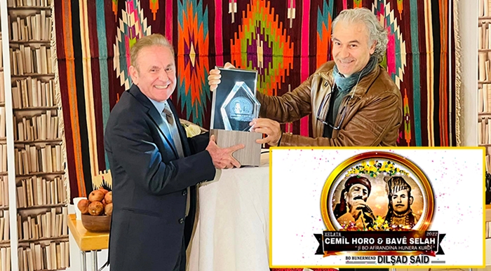 Dilsad Seîd ‘Xelata Cemîl Horo û Bavê Selah’ wergirt