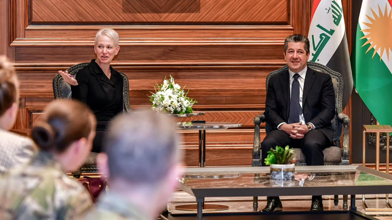 Serokwezîrê Herêma Kurdistanê bi Alîkara Wezîrê Berevaniyê yê Amerîkayê re civiya