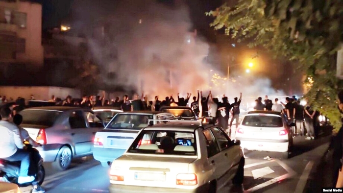 Rojhilat | 8 kesên din bi guleyên rasterast hatin qetil kirin