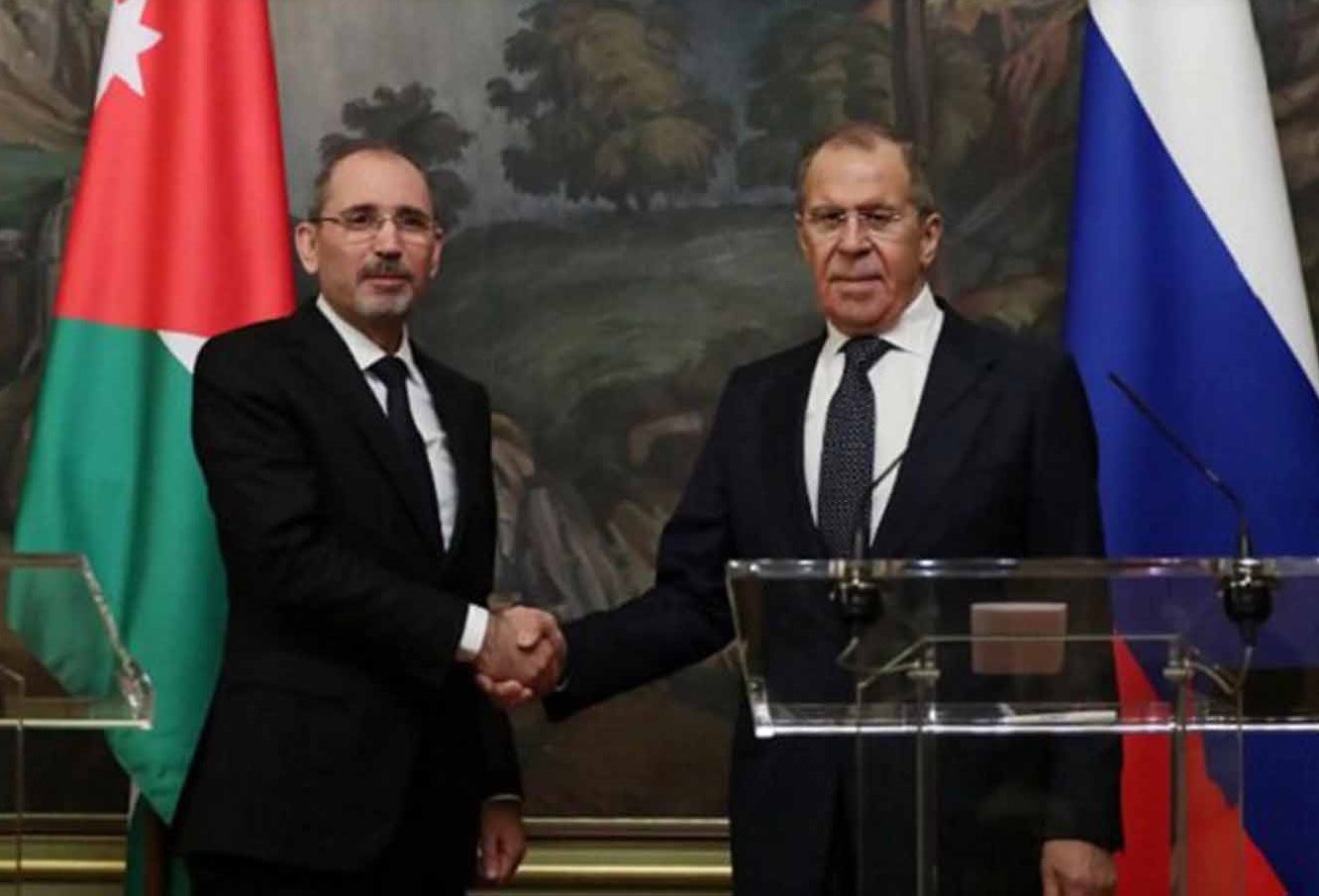 Lavrov bi Wezîrê Karên Derve yê Urdinê re rewsa Sûriyê gotûbêj kir