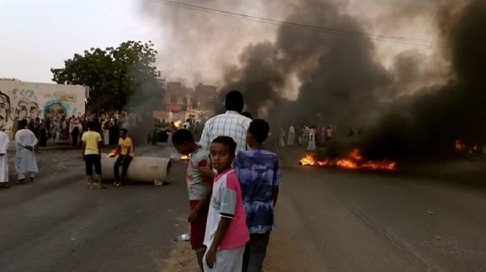Li wî welatî, pevçûneke dijwar heye: Bi dehan kes hatin kustin!