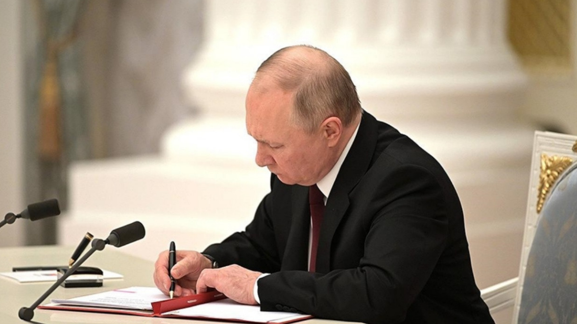 Putin, biryara îlhaka herêman destnîsan kir