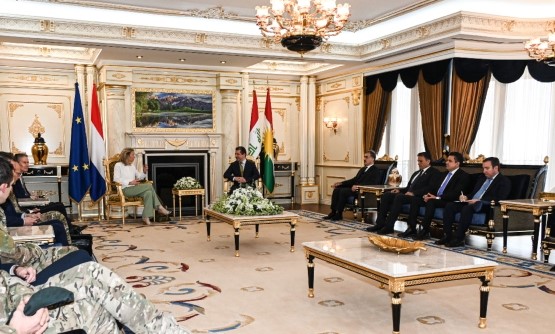 Serokwezîrê Herêma Kurdistanê bi Wezîra Berevaniyê ya Hollandayê re civiya