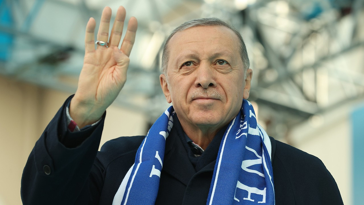 Erdogan qanûna ku dikare car din bibe serokkomar ragihand