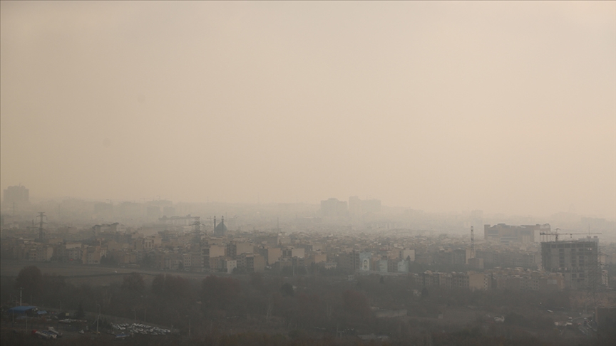 Ji ber hewa gemarî ya Îranê, wê xwendevan heya sêsemê neçin dibistanan