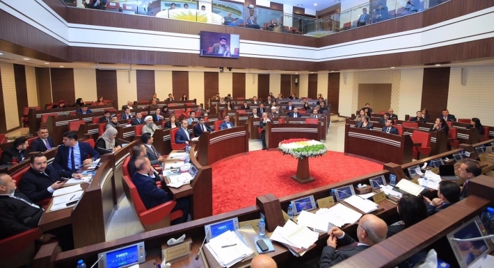 Parlamentoya Kurdistanê projeyasaya lêborîna gistî gotûbêj dike