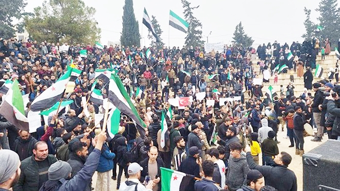 Civîna wezîrên Tirkiye û Sûriyê; li Idlib, Bab, Cerablus û Ezazê hate protesto kirin