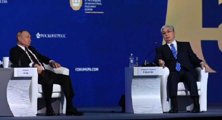 Putin: Bazirganiya navneteweyî, di nav qeyranê de ye