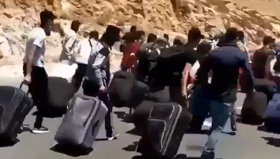 Koçberên Afganistanî bi jimara zêde di rêyên qaçax de derbasî Tirkiyê dibin