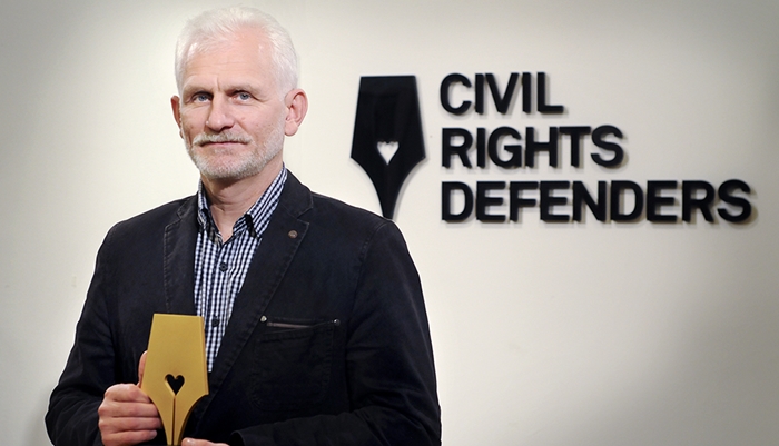 Xelatgirê Nobelê bi 10 sal cezayê girtîgehê hat sizadan