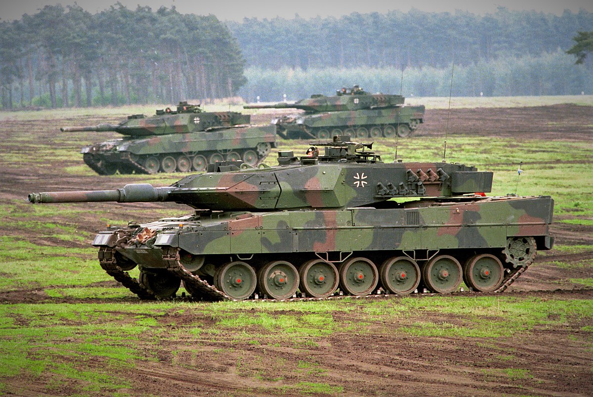 Almanya pistrast kir ku dixwaze ji Îsvîçre tankên Leopard 2 ê bikire