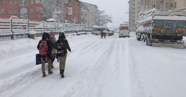 Li bajarê Mûsê ji ber barîna berfê dibistanan rojekî tatîl kirin