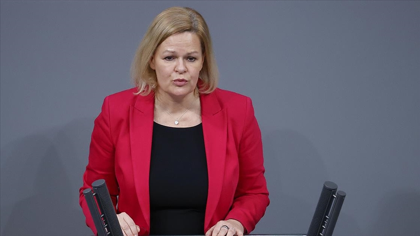 Wezîra Almanya Nancy Faeser: Almanya ji bo 9 hezar mexdûrên erdhejê vîze da