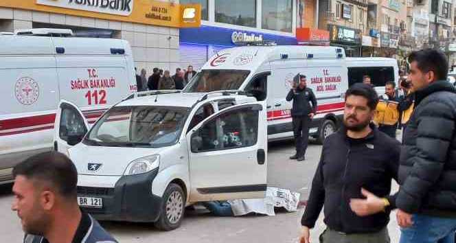 Li Qoserê bi çekan li erebeyekî xistin: 2 kustî û 1 birîndar