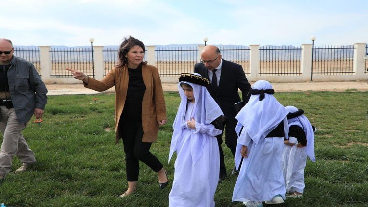 Wezîra Almanyayê: Divê cîhan bizanibe ku li Sengalê…