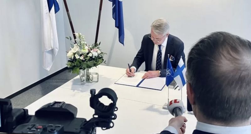 Fînlandayê belgeyên dawî îmze kir û bû endamê 31emîn ê NATOyê