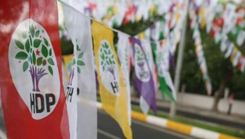 HDPê, xala destûrê li dijî 33 parlamenterên xwe bi kar hanî!