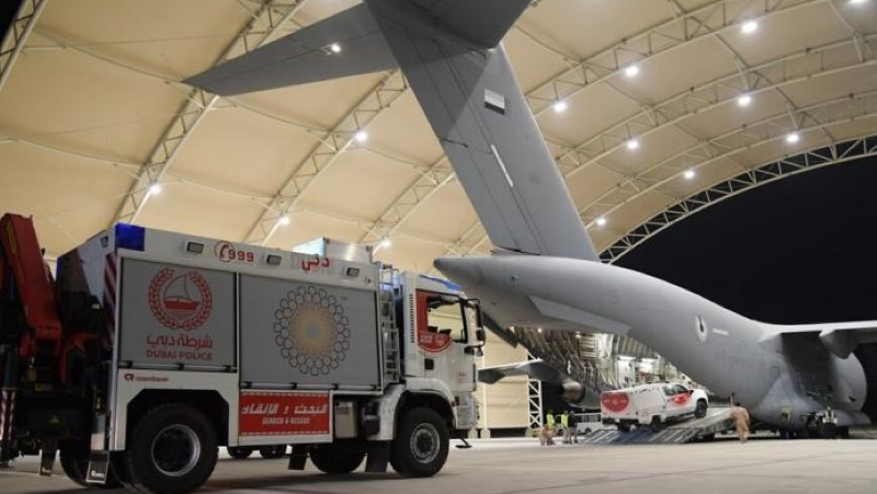 Îmaratê, 217 balafir alîkarî sandin herdu welatan