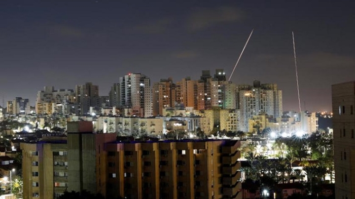 Ji Lubnanê 15 mosek bi ser Îsraîlê de hatin avêtin