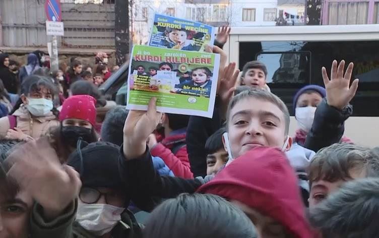 45 hezar mamoste têne tayînkirin: 50 ji wan mamosteyên Kurdî ne