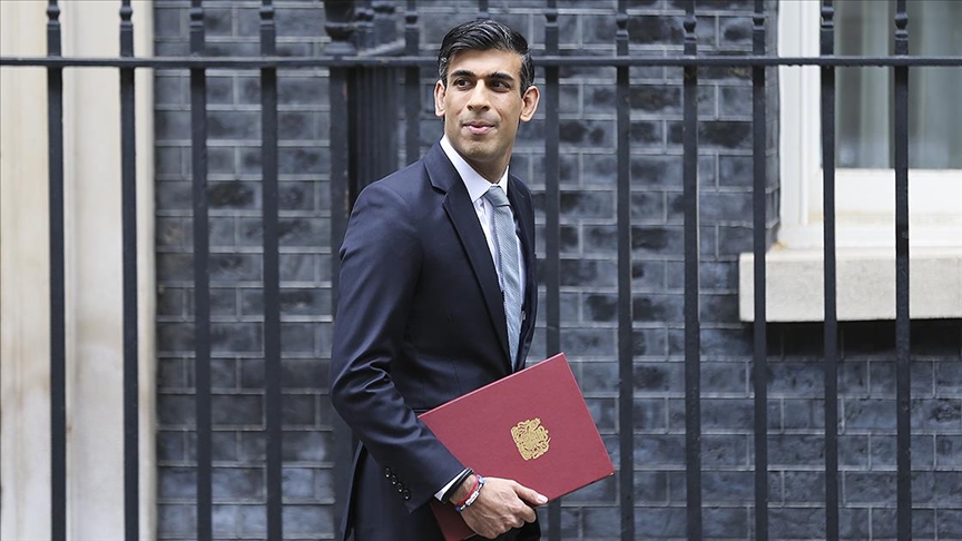 Brîtanya yasayeke nû ya dijî koçberên qaçaxî derdixe