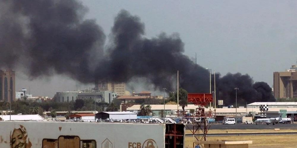 Amerîka ji bo personelên xwe yên li Sûdanê derxîne wê hêzên xwe bisîne herêma nêzîk