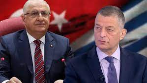 Wezîrê bergiriyê yê Tirkiyê Güler bi hemkarê xwe yê Yûnanî bi Stefanis re axifî