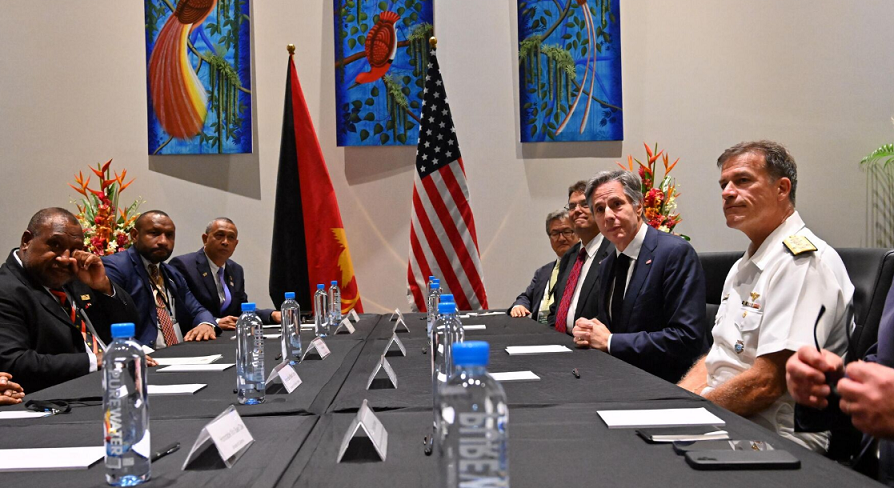 Amerîkayê, bi wî welatî re peymana parastinê çêkir