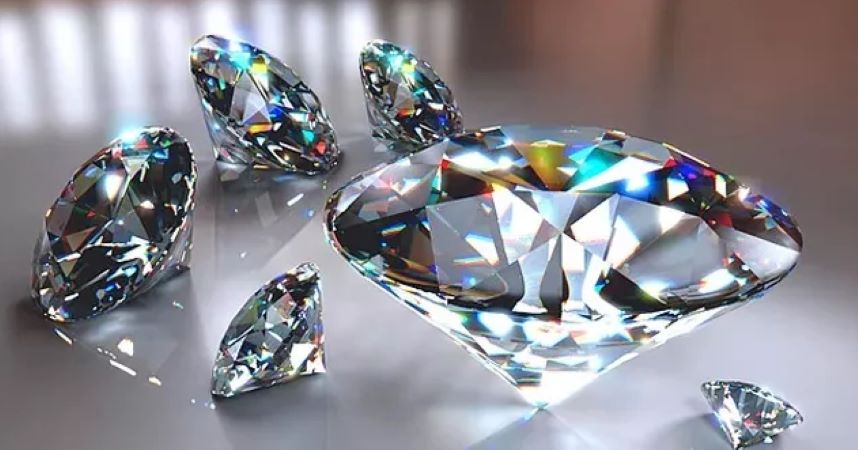 YE, dê li ser elmasên Rusyayê dorpêçê bisepîne