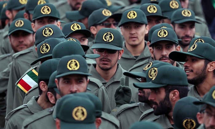 The Guardian: Pasdaran gefa destdirêjiya cinsî li xwiska rojnamevaneke îranî xwar