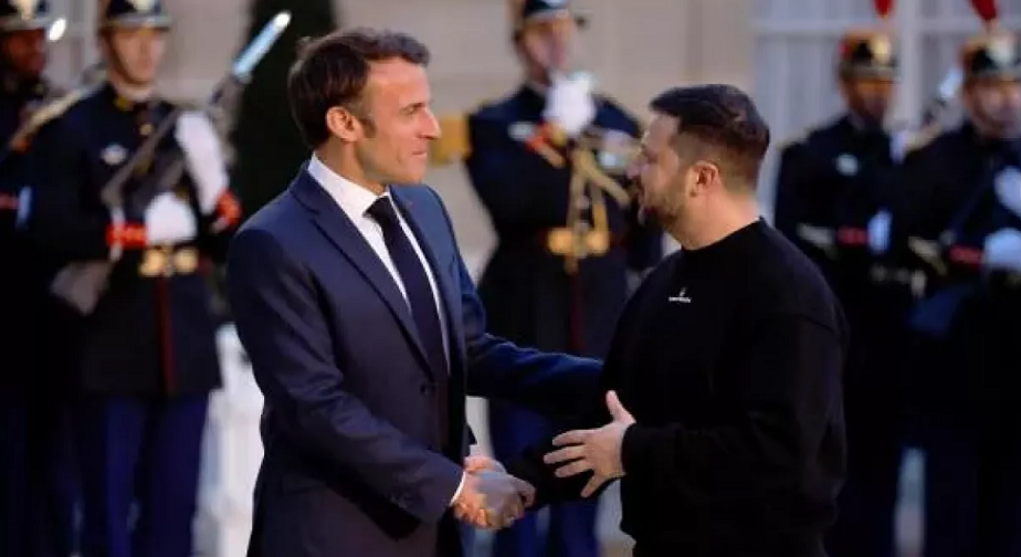 Macron û Zelenskiy, li Parîsê civiyan