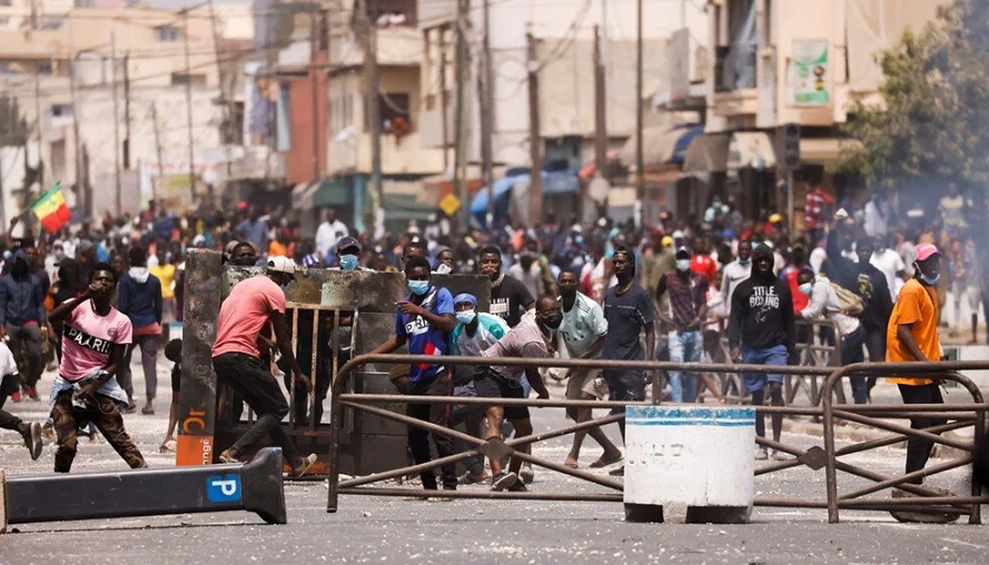 Li Senegalê alozî: Bi sedan kes hatin desteserkirin!